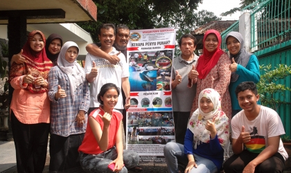 Penyu Bertelur di Pantai Boom 6
