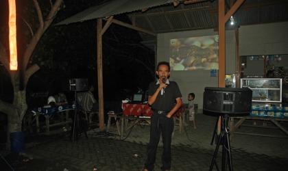 Sosialisasi Kepada Pokdarwis Pantai Cacalan